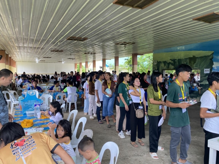 Like here in the U.S., the students in Bohol are on school summer break this month and they have had tons of fun and faith-building experiences at the summer youth Bible camp in UBay and VBS at the Family Christian Fellowship. Thanks to all who donate to support these wonderful opportunities! Montana on a Mission.