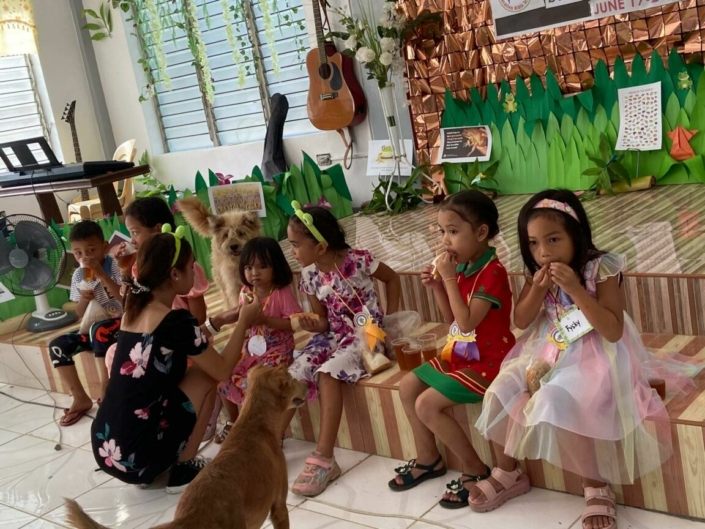 Like here in the U.S., the students in Bohol are on school summer break this month and they have had tons of fun and faith-building experiences at the summer youth Bible camp in UBay and VBS at the Family Christian Fellowship. Thanks to all who donate to support these wonderful opportunities! Montana on a Mission.